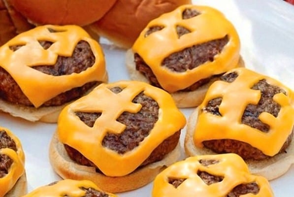 halloweencheeseburgers-597x400