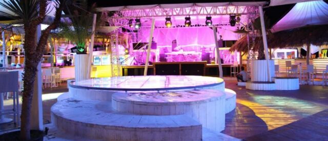 seasidenightclubparty